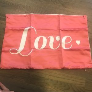 Love pillowcase 🌺